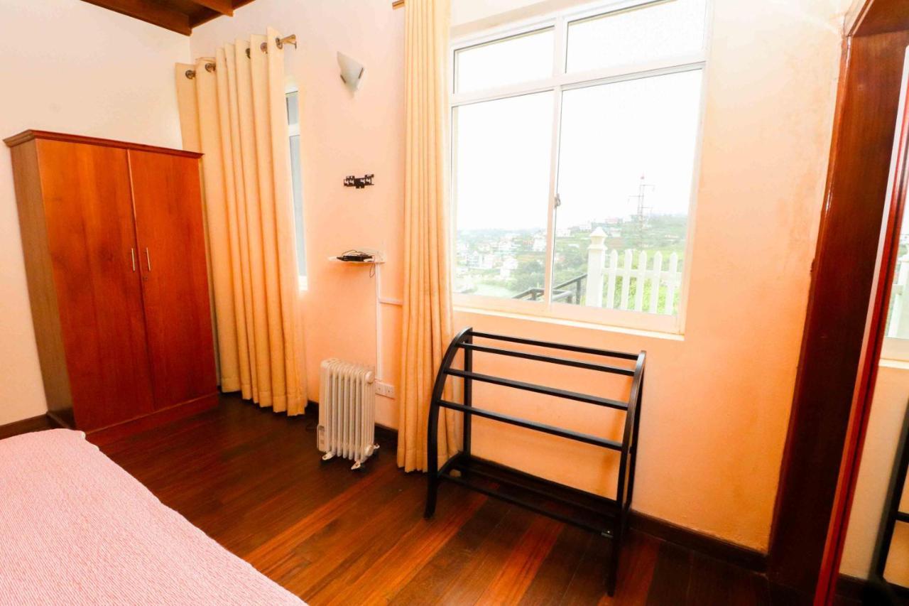 Villa Acacia Nuwara Eliya Buitenkant foto