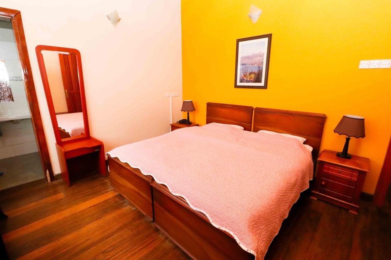 Villa Acacia Nuwara Eliya Buitenkant foto